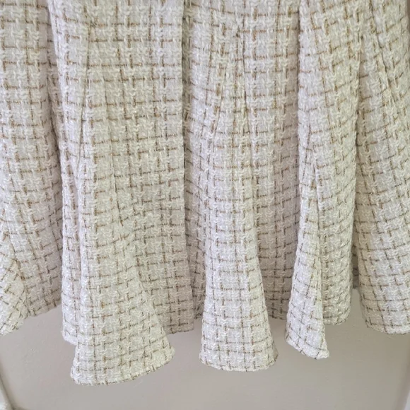L'ATISTE White Tweed Dress with Gold Accents - Picture 6 of 10